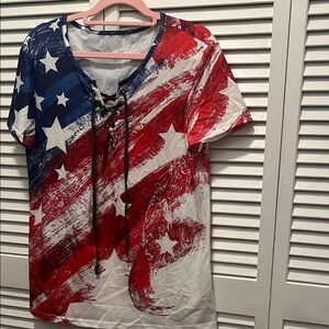 ( 0305) Patriotic Short Sleeve Tee - Red, White, and Blue